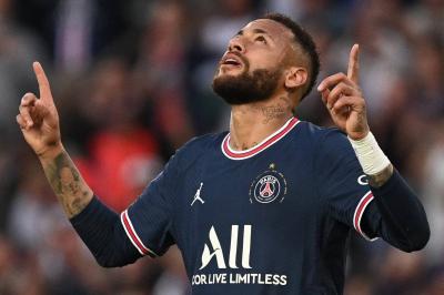 مشجع برازيلي يترك وصيته لنيمار بعد وفاته