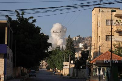 إسرائيل مستمرة بعملية جنين.. وفلسطين تعلق التعاون الأمني