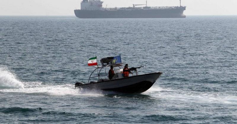 بعد واقعة الخليج.. إيران تتهم أميركا بالدفاع عن تهريب الوقود