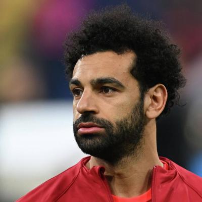 بالفيديو- صلاح يحظى باستقبال حار بعد التحاقه بتدريبات ليفربول