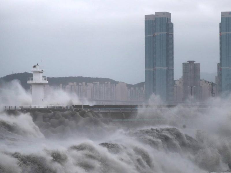 بسبب الأمطار الغزيرة.. انقطاع الكهرباء وإلغاء رحلات طيران في كوريا الجنوبية