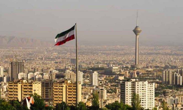 مقتل 6 أشخاص في هجوم على مركز للشرطة في إيران