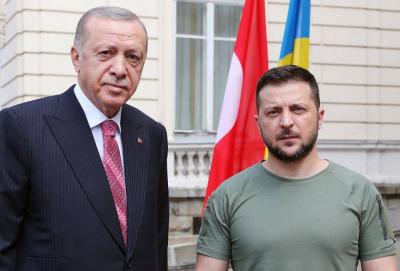 الكرملين غاضب.. ماذا فعل زيلينسكي في تركيا؟