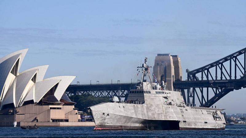 أميركا تشغل أول سفينة حربية في سيدني