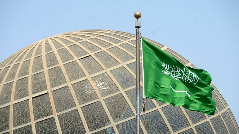 السعودية.. عقوبات بحق 23 أجنبيا بتهمة تبيض الأموال