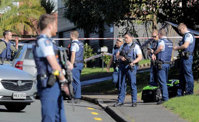 قبل ساعات من انطلاق المونديال...مسلّح يقتل شخصين في نيوزيلندا