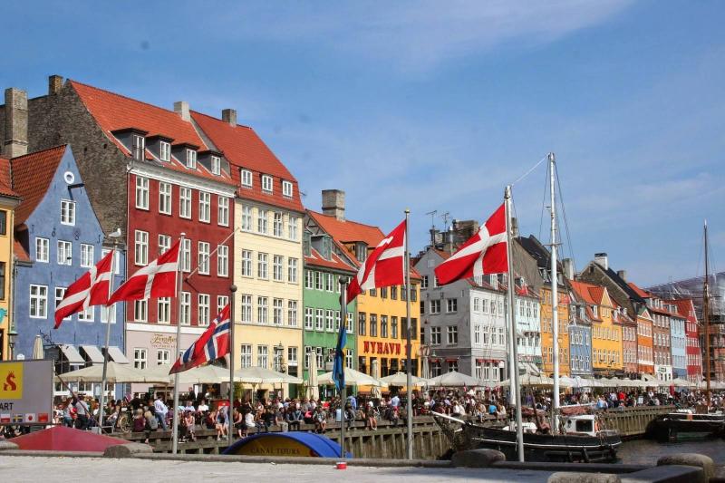 أحزاب معارضة دنماركية تعترض على تحرك حكومي لمنع إحراق المصاحف