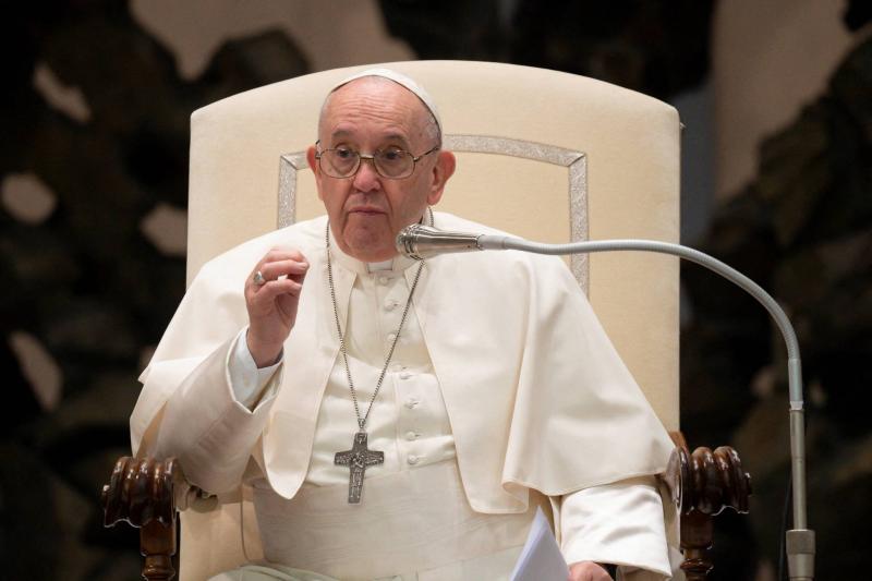 البابا فرنسيس يصلي من أجل لبنان مع اقتراب ذكرى انفجار مرفأ بيروت