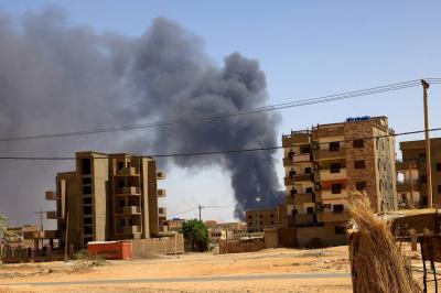 السودان... تمديد إغلاق المجال الجوي بسبب القتال