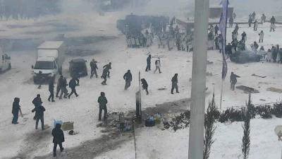 روسيا تستهدف جارتها قازاخستان بإعلانات للتجنيد في جيشها