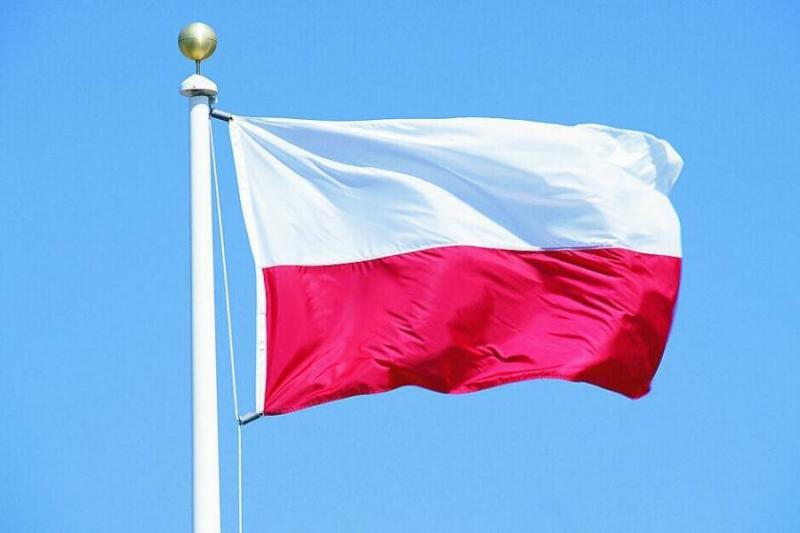 بولندا تعتزم إرسال 10 آلاف جندي إلى حدودها مع روسيا البيضاء