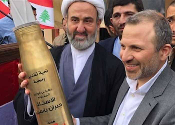 المعارضة عن 