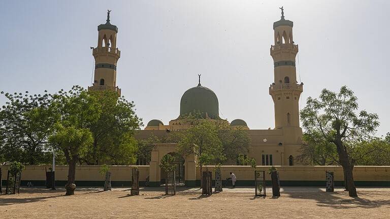 مقتل 7 مصلّين بانهيار مسجد في نيجيريا