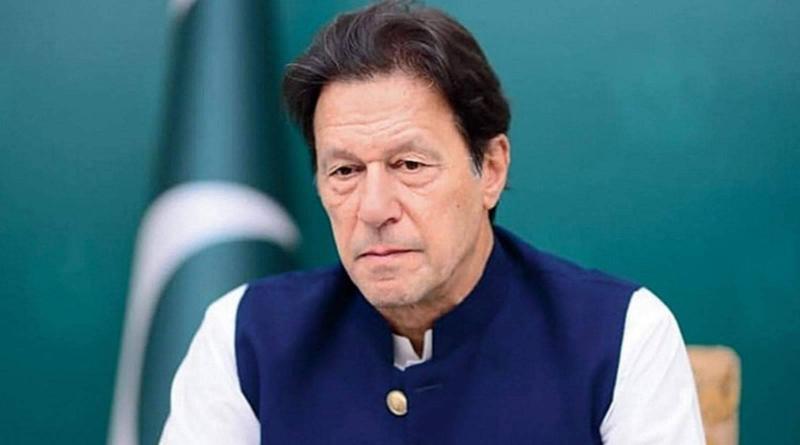 زوجة رئيس وزراء باكستان السابق: عمران خان في حالة جيدة