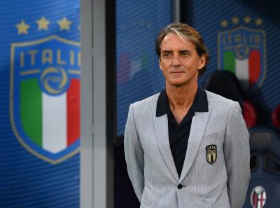 استقالة روبرتو مانشيني من منصبه كمدرب لمنتخب إيطاليا