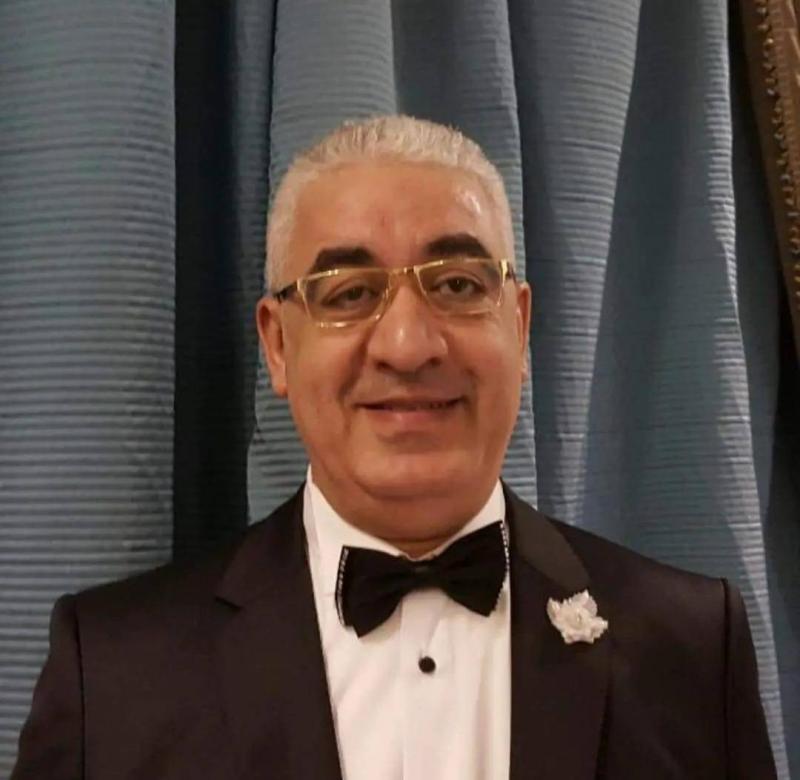 وفاة طبيب مصري شهير أثناء الكشف على أحد المرضى