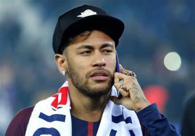 الكشف عن تفاصيل عقد نيمار مع الهلال السعودي