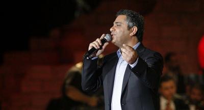شقيق فضل شاكر يسلم نفسه للجيش عند مدخل عين الحلوة