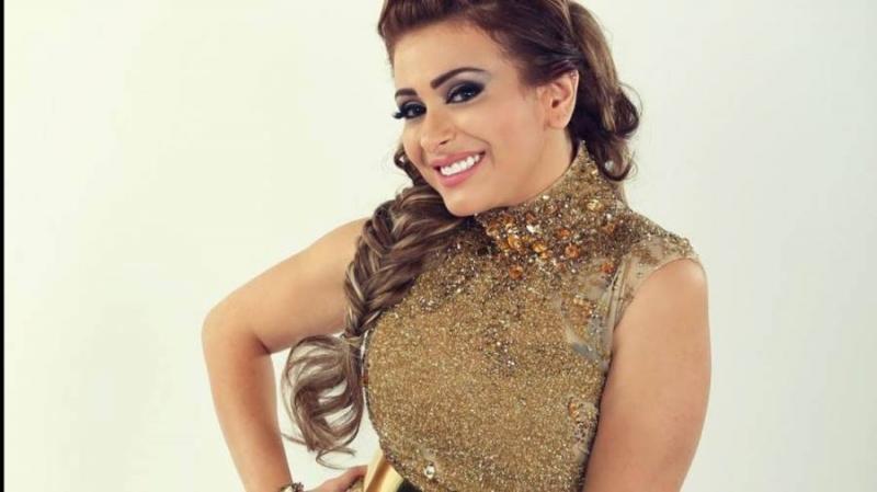 فرح يوسف تظهر بثوب الزفاف وتبهر متابعيها بصورة