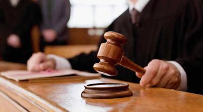 تحت طائلة غرامة اكراهية مواطن لبناني يحصل على حقه باللقاح