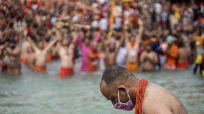 "النهر المقدس".. هكذا أغرق الهند في بحر كورونا