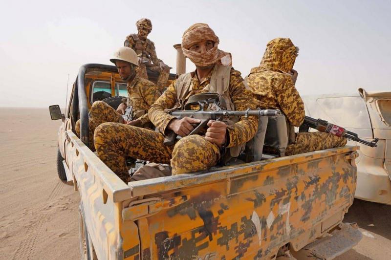 مقتل 50 حوثيًا بمواجهات مع الجيش غرب مأرب
