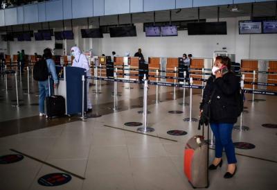 فرنسا تفرض حجرا صحيا إلزاميا عشرة أيام على القادمين من البرازيل وجنوب أفريقيا