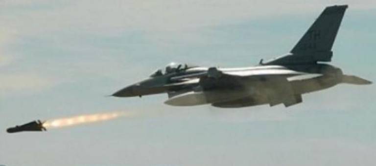 الدفاعات الجوية السورية تعترض هجوما إسرائيليا قرب اللاذقية