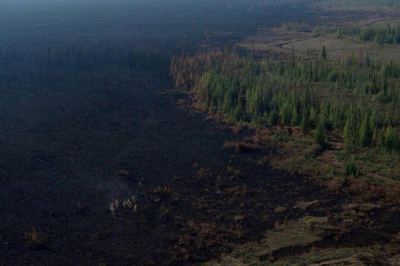 كندا... إخلاء مدينة هاي ريفر بأكملها بسبب حرائق الغابات