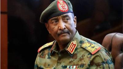 للمرة الأولى منذ بدء الحرب.. البرهان يظهر علنًا