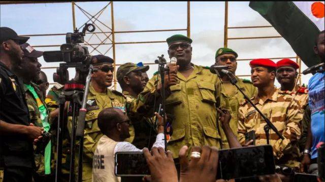 الانقلابات العسكرية في غرب ووسط أفريقيا في الآونة الأخيرة