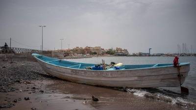 قبرص تعتقل سوريين مشتبه باتجارهم بالبشر