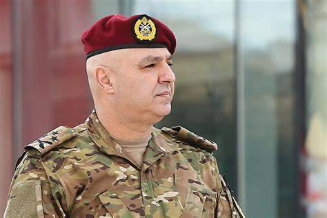 وزير الدفاع التقى قائد الجيش: تأكيد على بقاء الجيش المؤسسة الضامنة للأمن والإستقرار