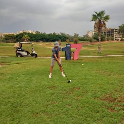 الناشيء محمد صفا بطل كأس الصيف في الغولف