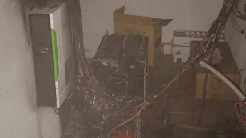 إخماد حريق غرفة للكهرباء في جبيل