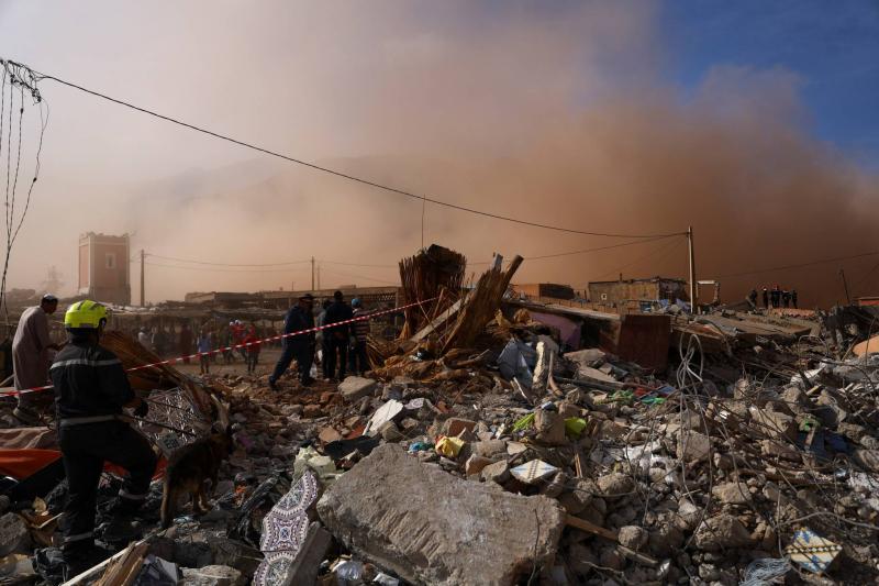 تضاؤل الآمال بالعثور على ناجين في المغرب