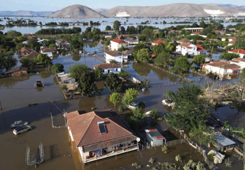 8 فيضانات مدمرة في أيلول.. هل نلوم التغير المناخي أم سوء الصيانة؟
