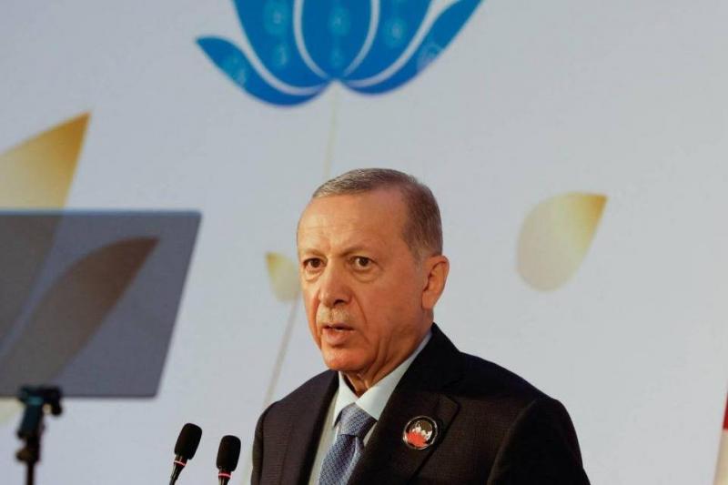 أردوغان يعلن عن ممر تجاري كبير يربط تركيا بالسعودية والإمارات عبر العراق