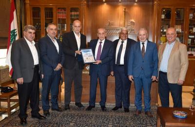 بري يلتقي وفد اتحاد بلديات الضاحية