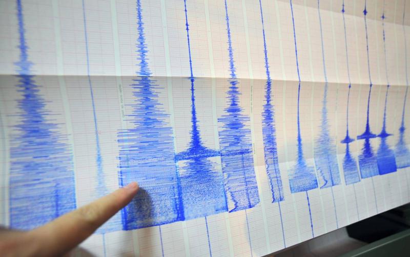 هزة قوية تضرب مصر.. هل صدق فعلاً العالم الهولندي؟