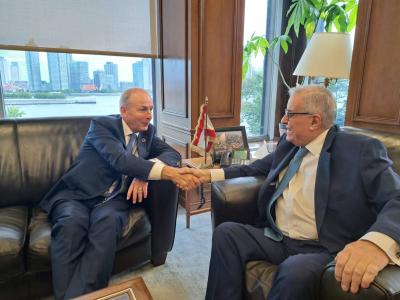 بوحبيب التقى نظيره الإيرلندي وتأكيد على التنسيق بين الجيش و