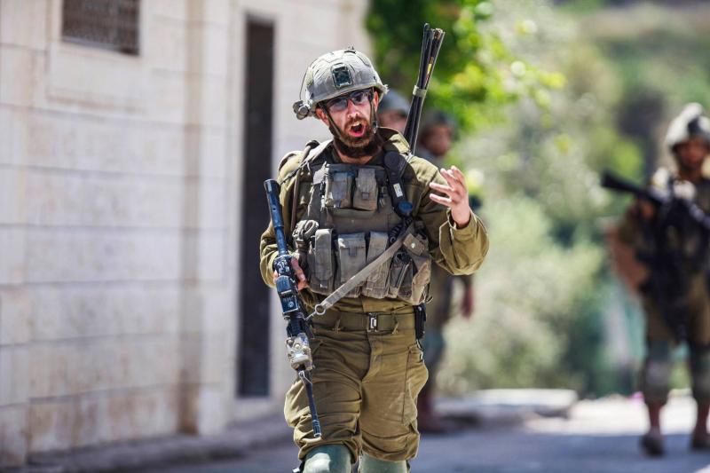 القوات الإسرائيلية تقتل فلسطينيين إثنين في الضفة الغربية
