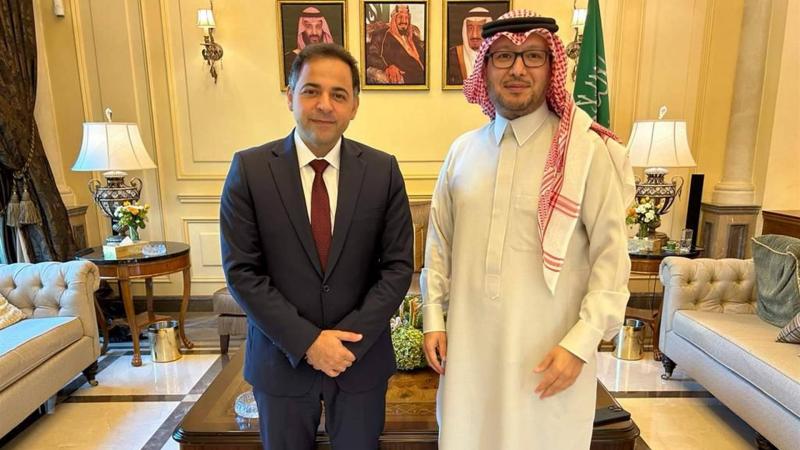 البخاري التقى حاكم مصرف لبنان بالإنابة