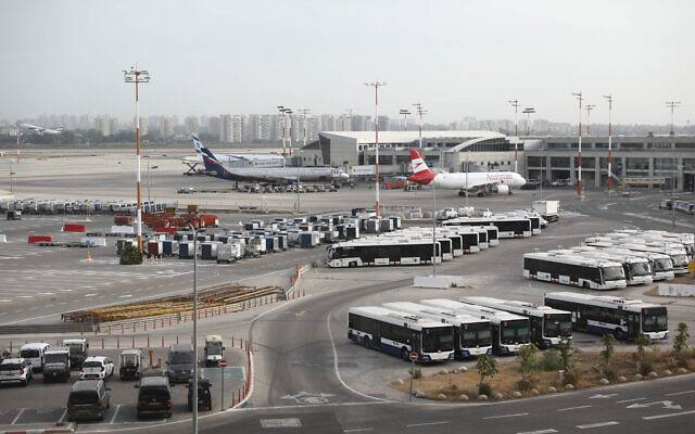مسؤول إسرائيلي: التشويش  في مطار 