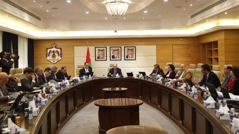 الوزراء الأردنيون يُقدمون استقالاتهم... والسبب؟