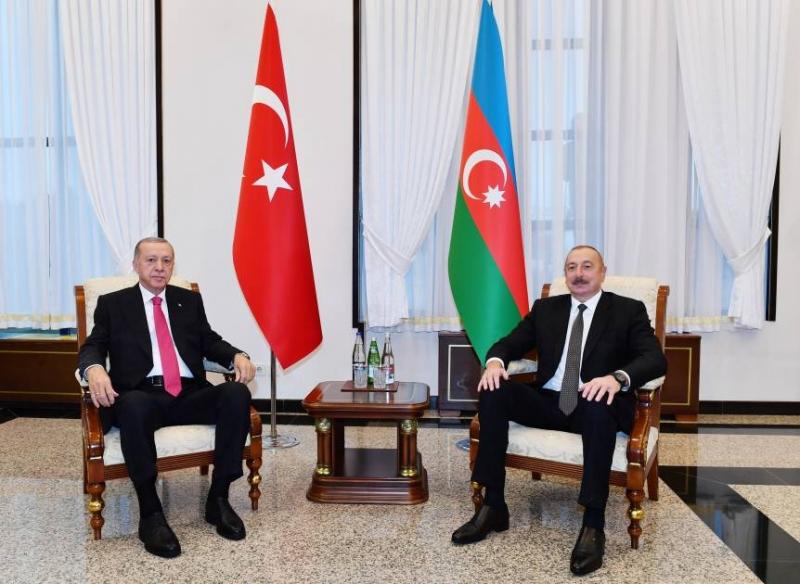 رئيسا أذربيجان وتركيا يتطلعان لإنشاء ممر بري عبر أرمينيا