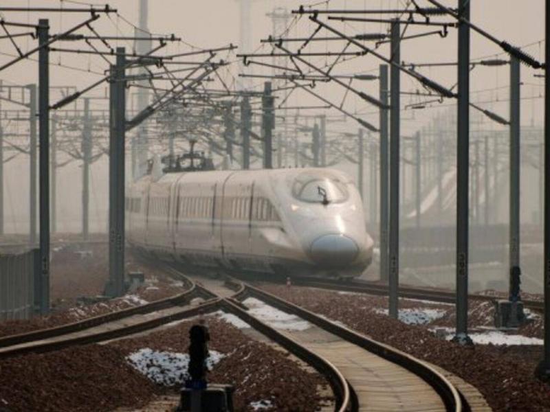 الصين تدشن أول خط للقطارات فائقة السرعة العابرة للمحيط قرب مضيق تايوان