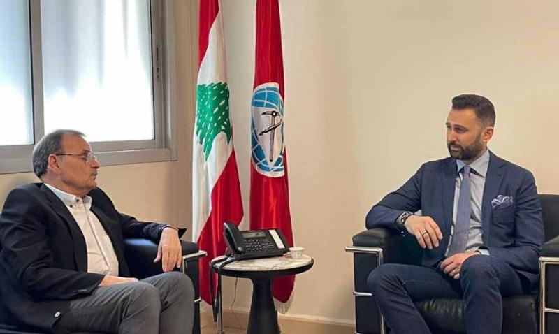 جنبلاط يعرض الاوضاع مع ياسين والبزري وغبريال