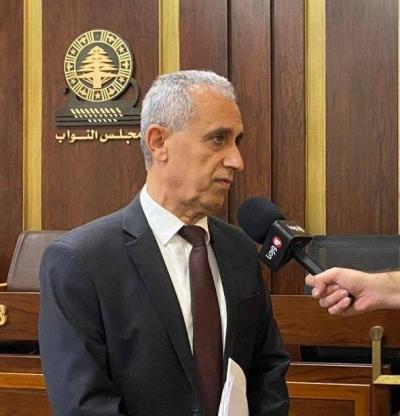 مبادرة بري للحوار.. خواجة لـ