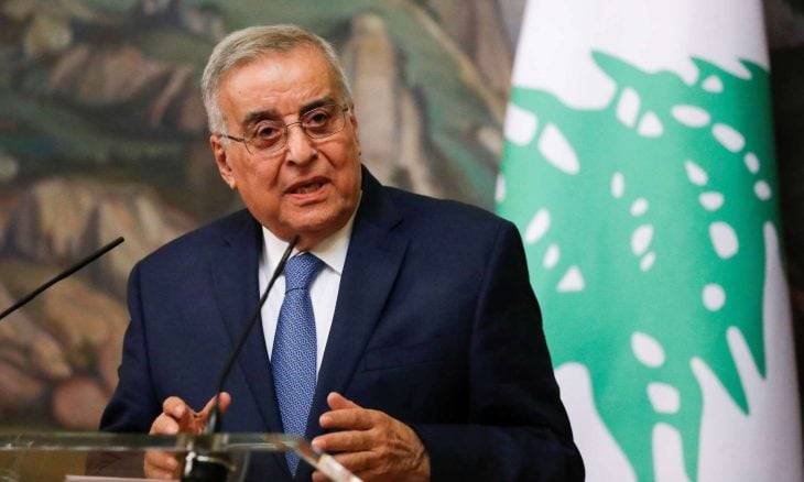 بو حبيب من مطار بيروت: هل سيصحو العالم ويوقف المجازر والحرب والحصار على غزة؟